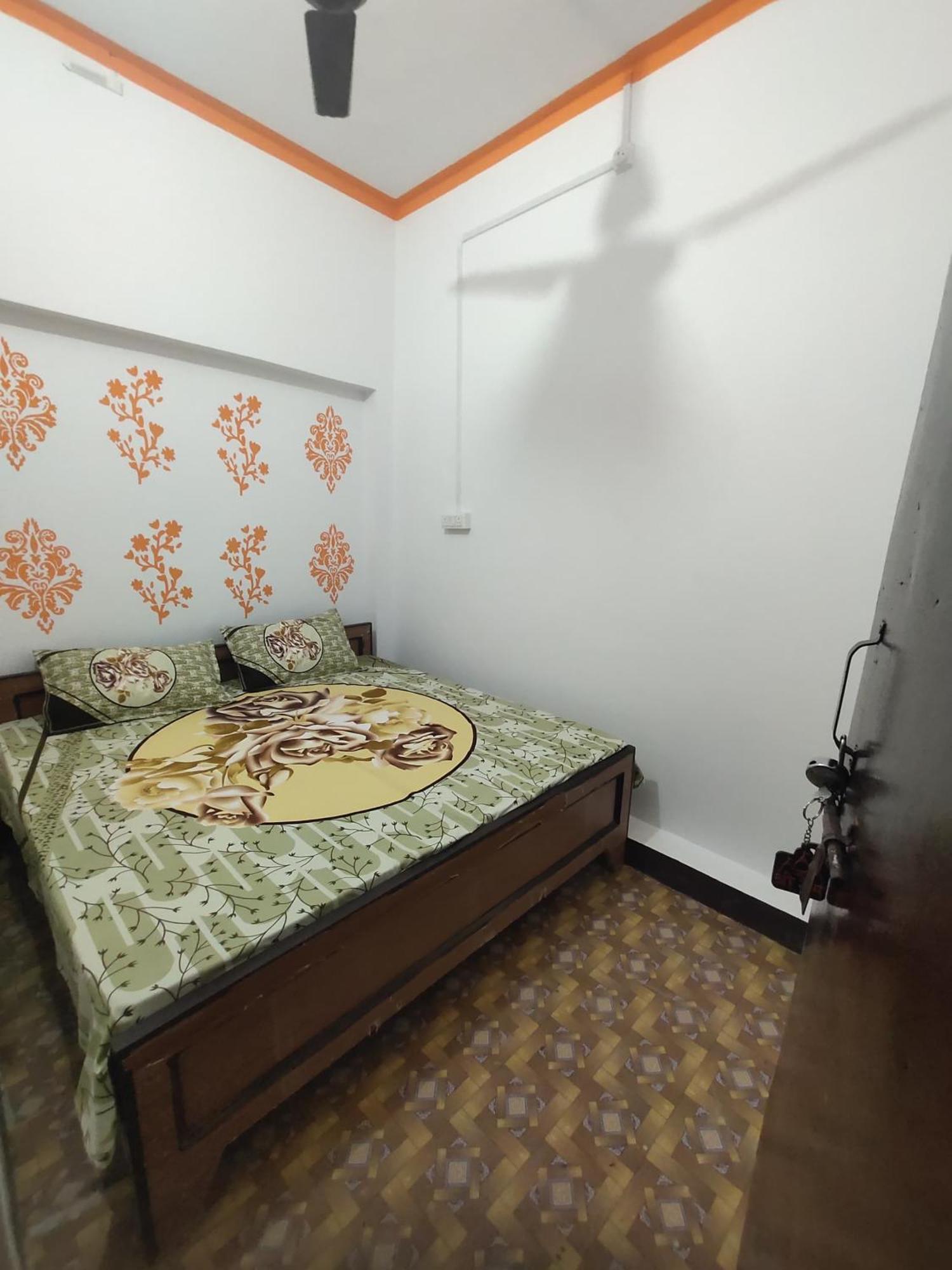 Awadh Guest House Ayodhya Экстерьер фото